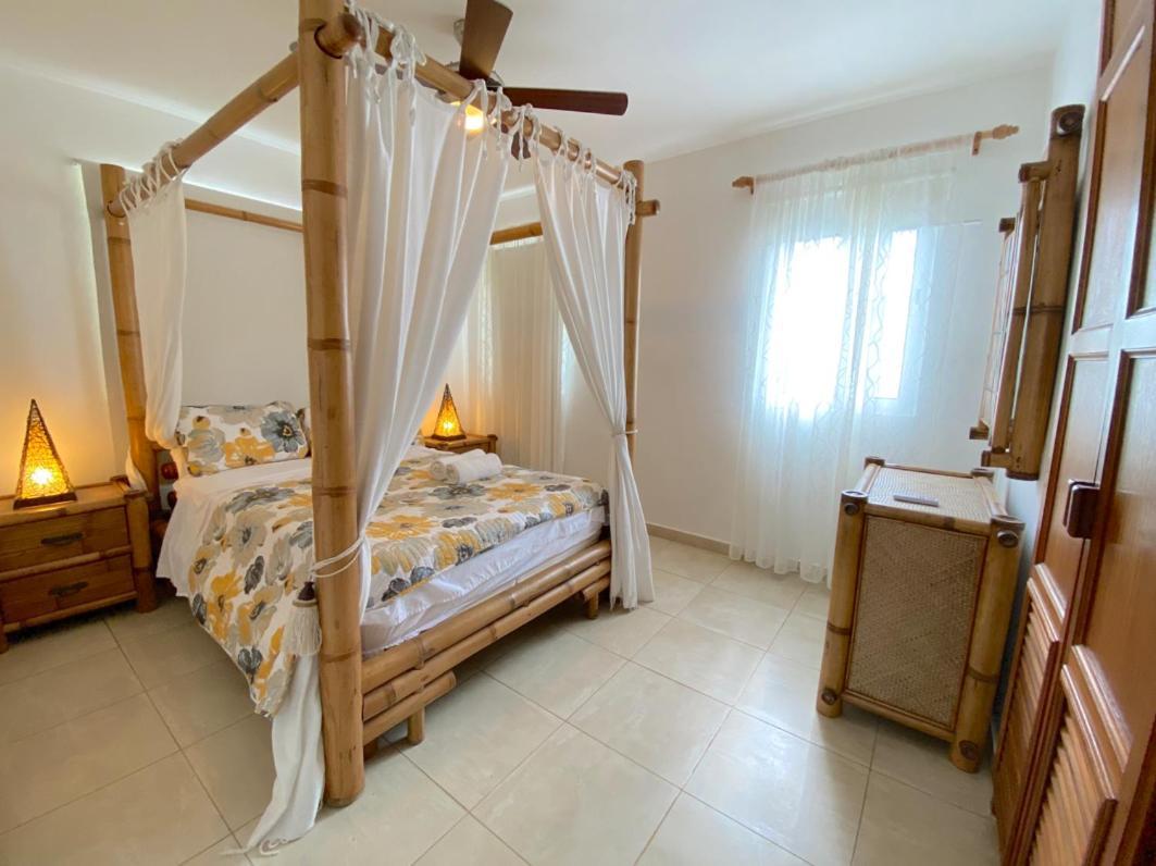 Blue Ocean Beachfront Villas & Apartments - Wifi, Pool, Bbq, Playa Los Corales Punta Cana Dış mekan fotoğraf